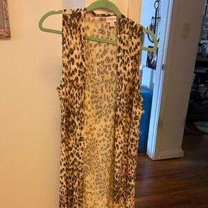 Lularoe leopard 🐆 print Long vest